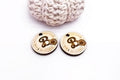 Runde Hangtags aus Holz | Personalisiert