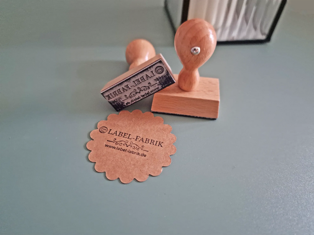 Logostempel Eckig